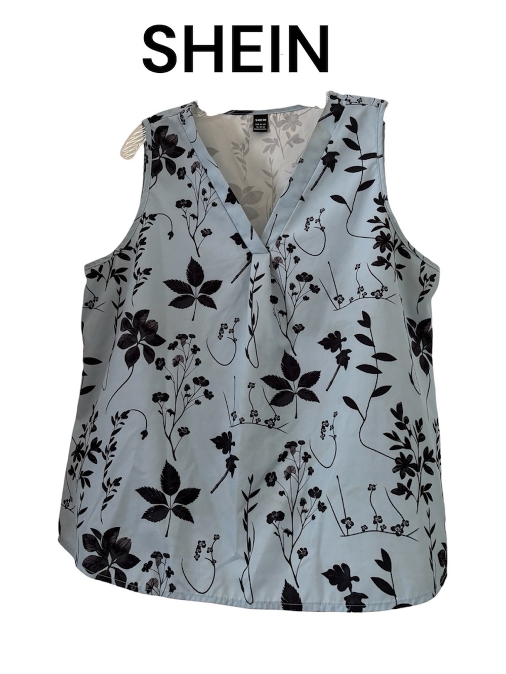 SHEIN Light Blue Floral V-Neck Sleeveless Top XL